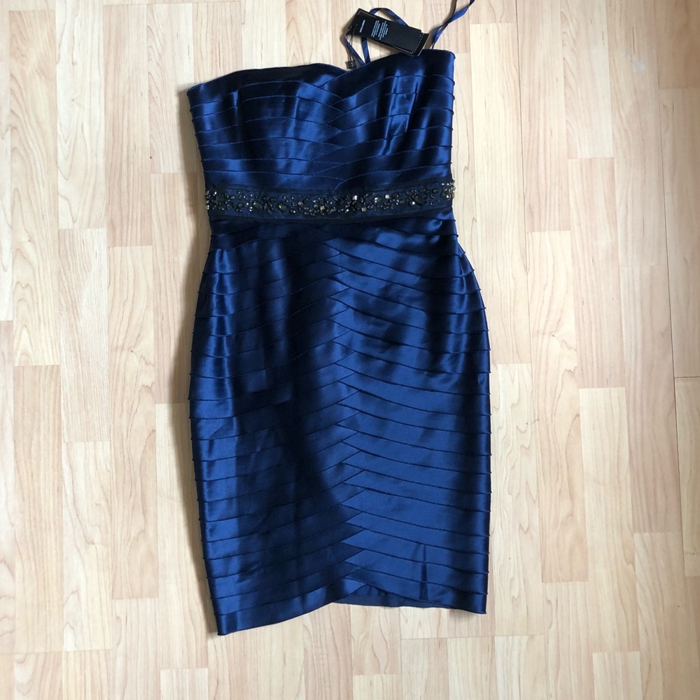 NWT BCBG Strapless Tiered Satin Dress size 4 Blue